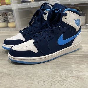 Chris Paul PE Jordan 1 high sole & box replacement. Great condition